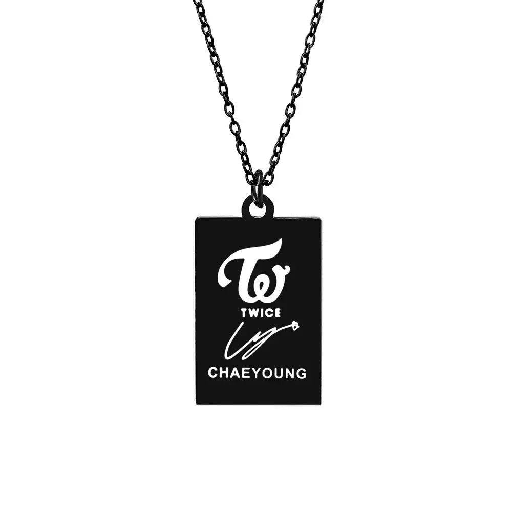 Collier Noir Twice - Chaeyoung