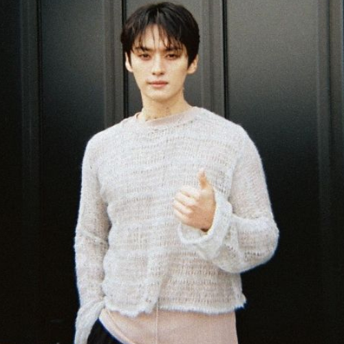 Pull Tricoté KPOP LeeKnow – Groupe Stray Kids