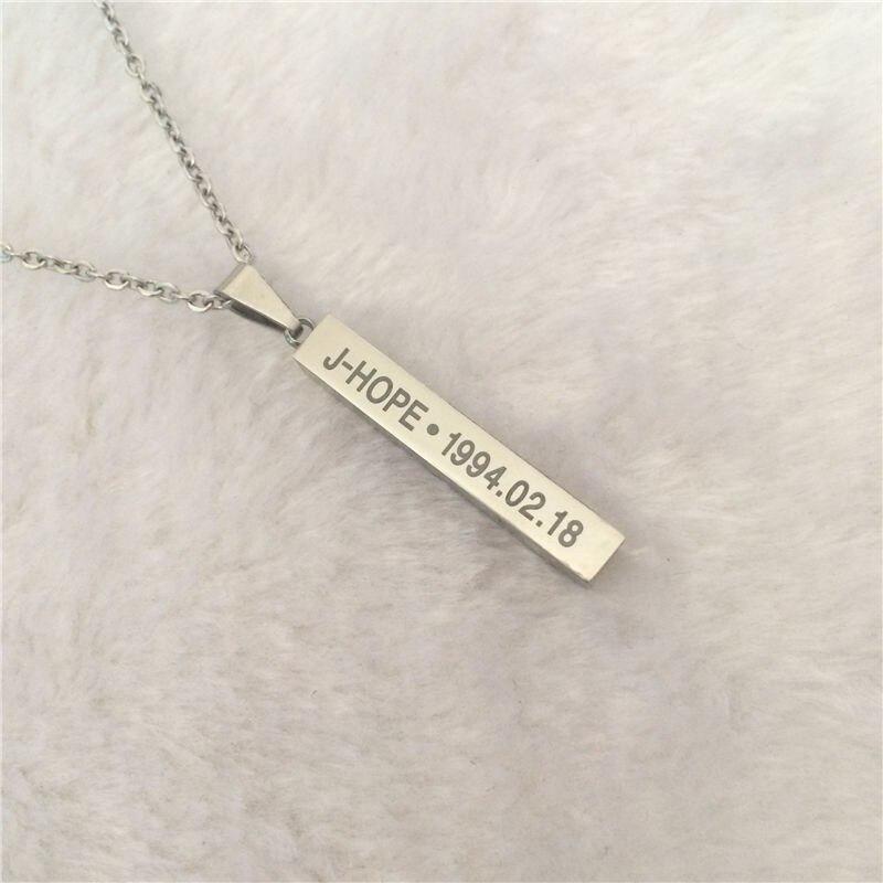 Collier pendentif BTS